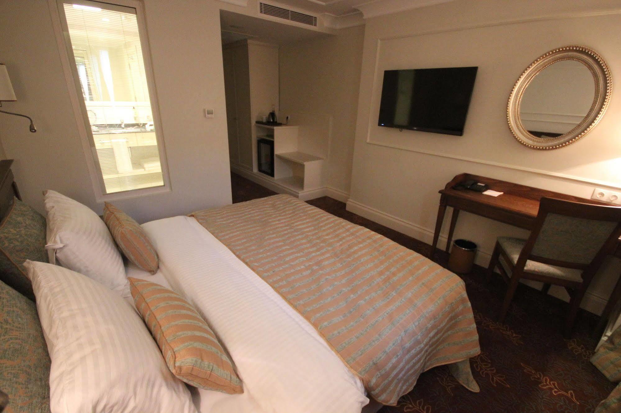 Icon Hotel Taksim Стамбул Экстерьер фото
